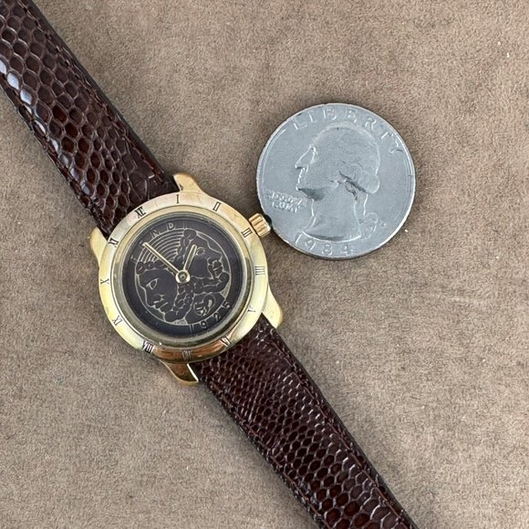 Fendi 1925 Roman Coin Watch Reverse marked FENDI 800L - Picture 9 of 10